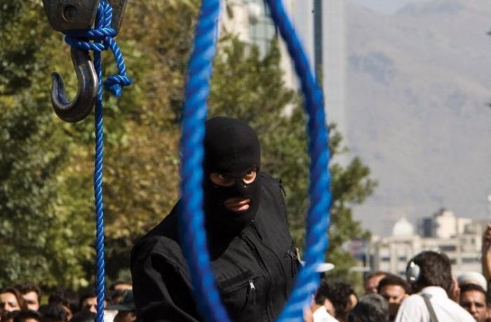 İranda edamlar davam edir: Daha 4 nəfər asıldı — SƏBƏB 