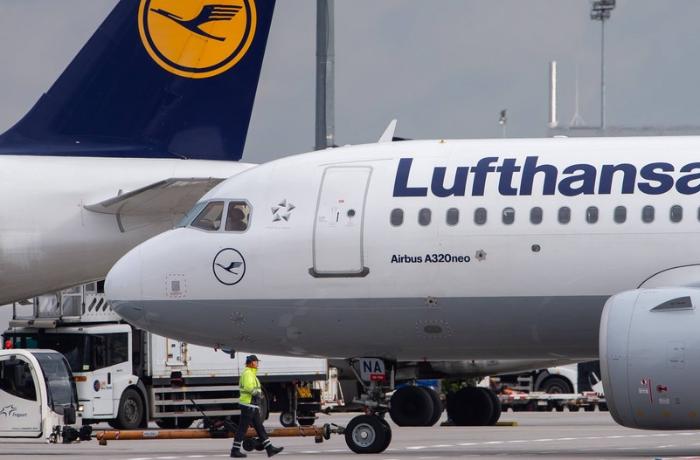 “Lufthansa” Tehrana uçuşların dayandırılması müddətini uzadıb
