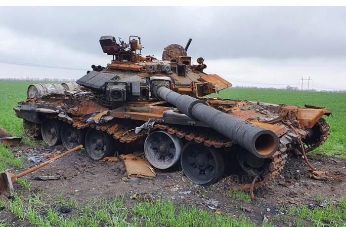 "Son sutkada Rusiyanın 44 tankı məhv edilib" — Ukrayna Baş Qərargahı