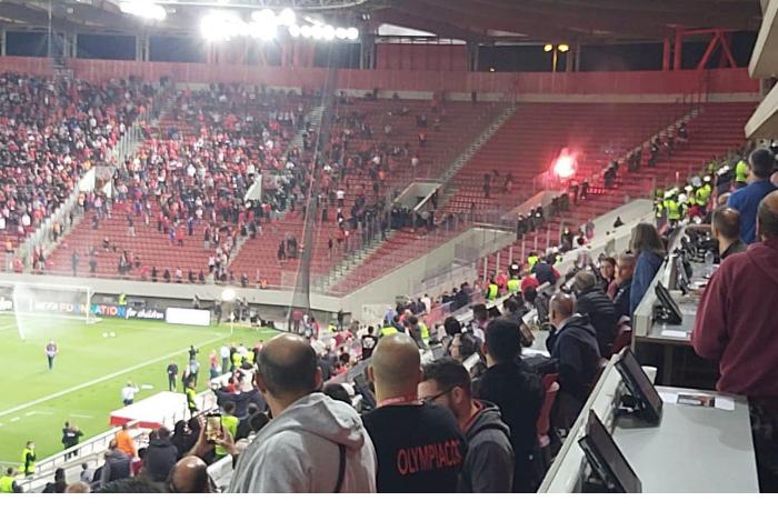 “Olimpiakos” - “Qarabağ” oyunundan əvvəl insident yaşandı — VİDEO