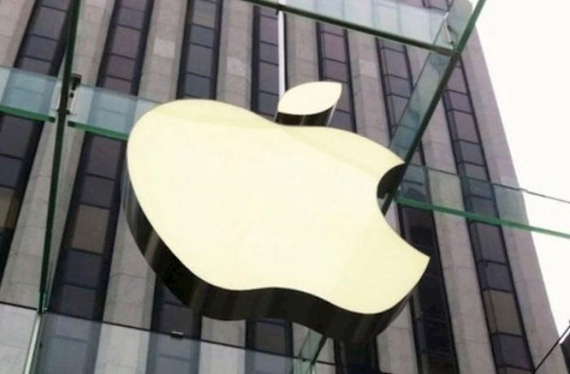 "Apple" şirkəti 2 gündə 200 milyard dollar itirdi
