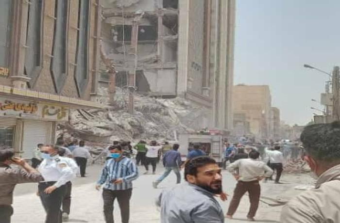 İranda binanın çökməsində təqsirli bilinən 8 nəfər saxlanılıb