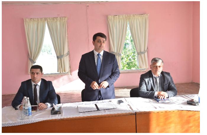 Neftçala Rayon İcra Hakimiyyətinin başçısı vətəndaşları qəbul edib — FOTOLAR