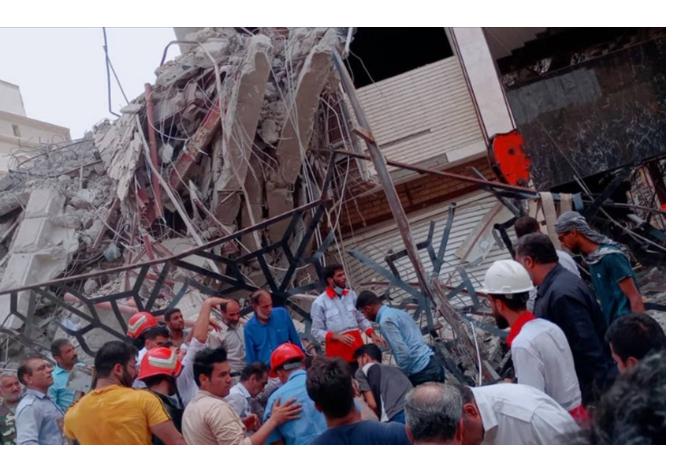 İranda bina çökdü, 29 nəfər öldü