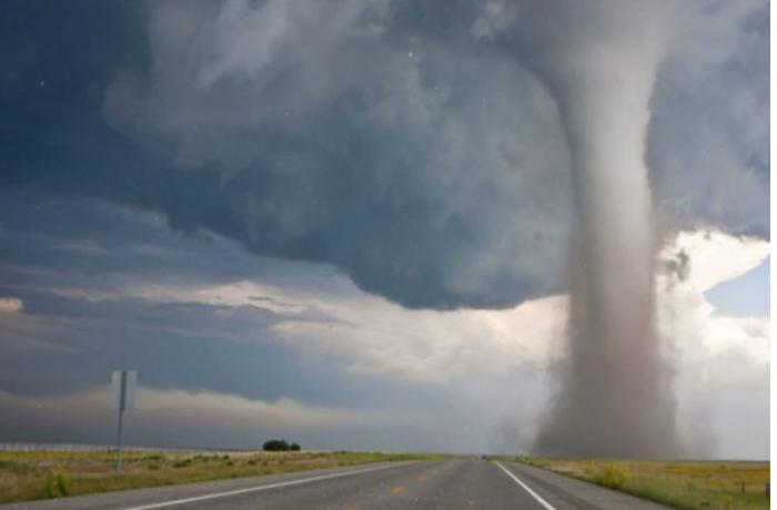 ABŞ-da tornado: 23 nəfər öldü, minlərlə sakin...