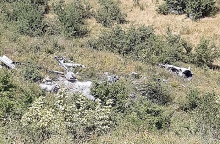 Xocavənddə aşkarlanan Ermənistana məxsus helikopterin qalıqlarının görüntüləri yayıldı — VİDEO 
