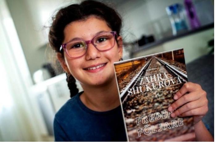 İsveçdə yaşayan 11 yaşlı həmyerlimiz kitab yazdı — FOTOLAR