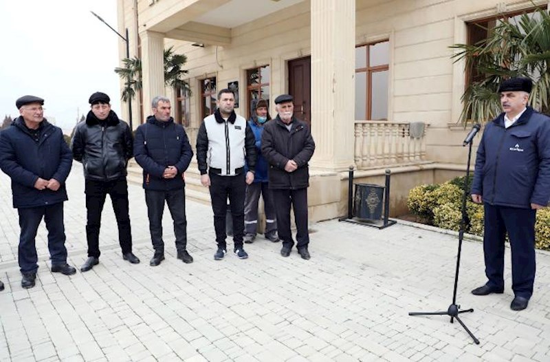 "Açıq mikrofon" aksiyasında Siyəzən rayonunun sakinləri müraciətlərini ünvanladılar — VİDEO