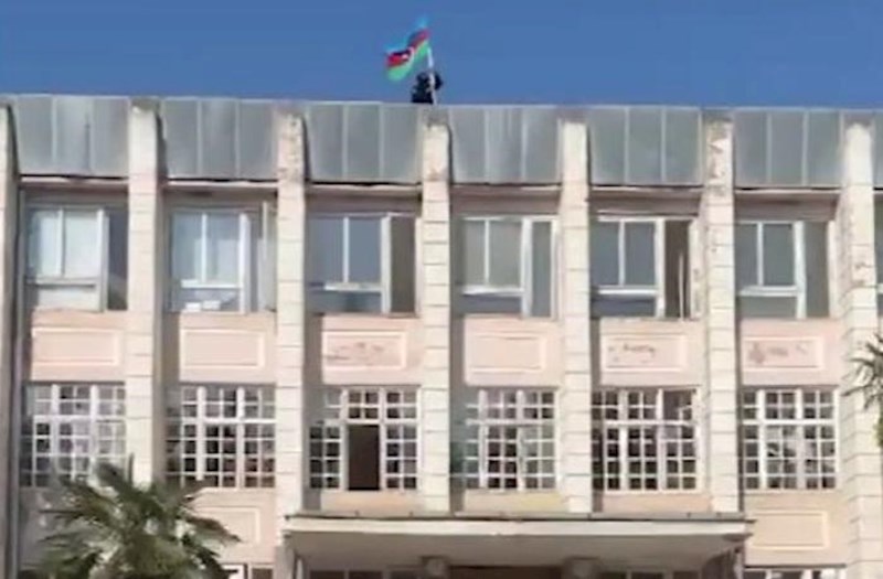 Xocavənddə Azərbaycan bayrağı dalğalandırıldı — VİDEO