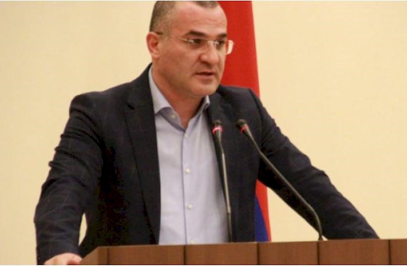Araikin “nazir” olan əmisi oğlu Laçın postunda SAXLANILDI 