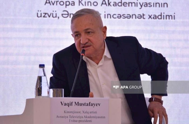 Vaqif Mustafayev: Nazir "Həyat, deyəsən, gözəldir" filminə baxıb güldü, dedi 27 dəqiqəsi kəsilsin