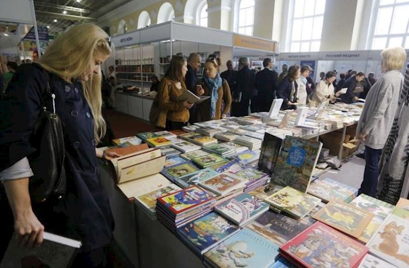 Rusiyada kitabların qiyməti kəskin artıb