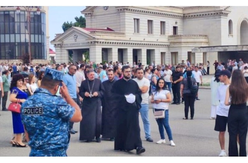 Qarabağdakı qondarma qurum özünü BURAXDI