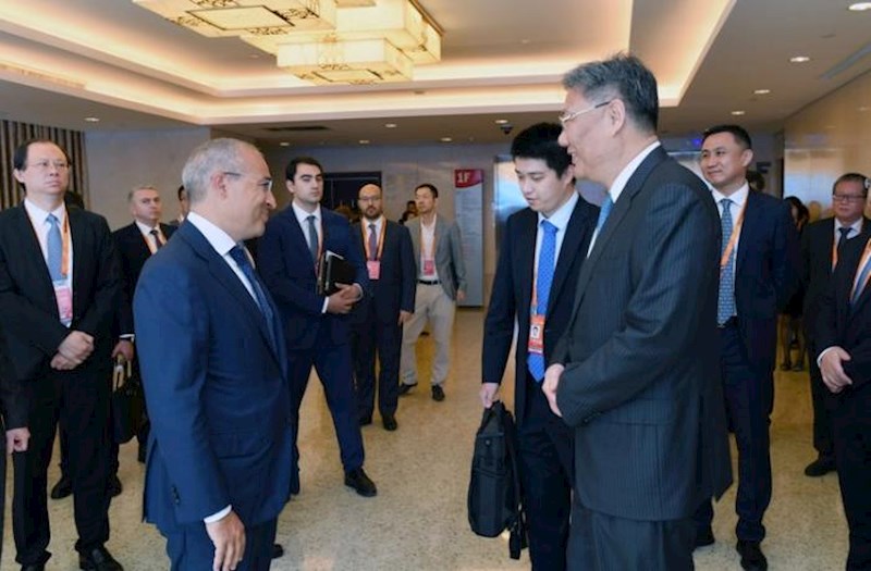 Azərbaycan-Çin iqtisadi əlaqələrinin inkişafı perspektivləri müzakirə edildi