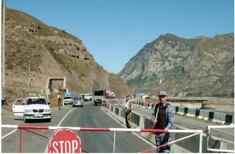 Tavuş sakinlərinin bağladıqları Ermənistan-Gürcüstan yolu açılıb