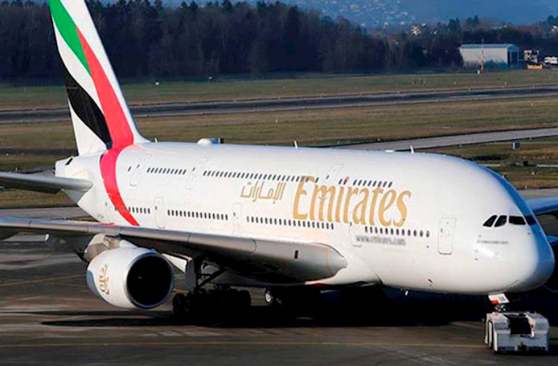 Daşqınlara görə fəaliyyətini dayandıran “Emirates” uçuş cədvəlini bərpa edib