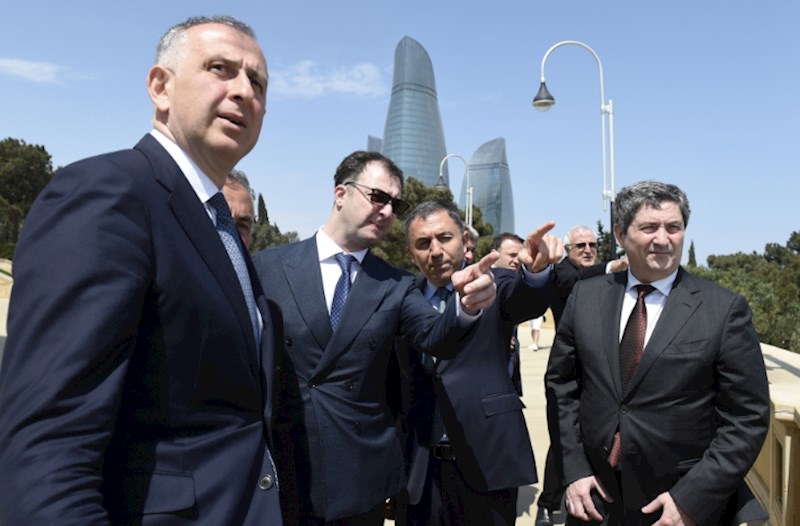 Gürcüstanlı deputatlar Bakını seyr etdilər — FOTO
