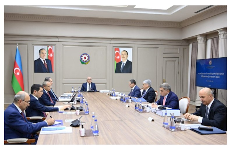 Baş nazir Azərbaycan İnvestisiya Holdinqinin iclasını keçirdi