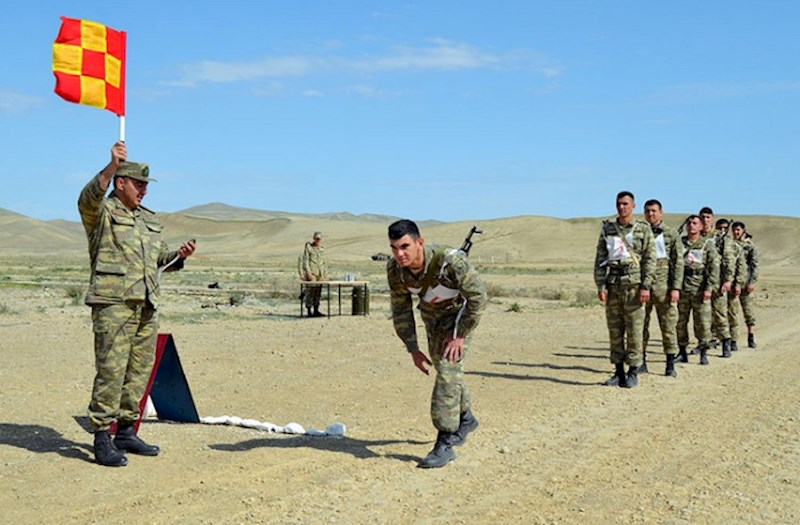 Azərbaycan Ordusunda hərbiləşdirilmiş kross birinciliyi keçirildi